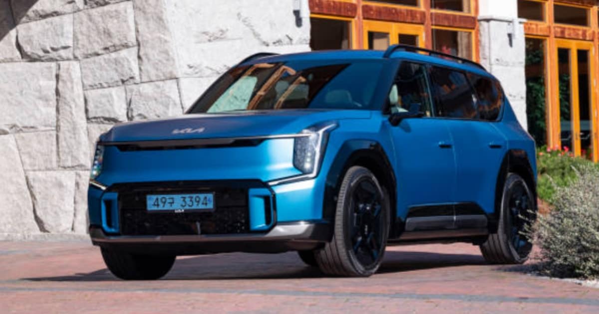 Kia Syros 2026 Model Launch: किआ ने पेश की नई धाकड़ SUV, मात्र ₹8.39 लाख से शुरू; जानें फीचर्स और माइलेज